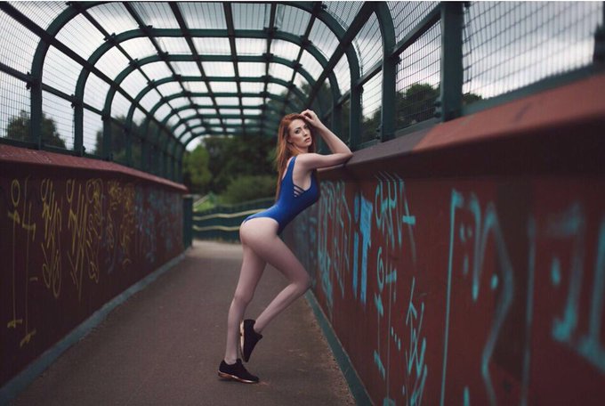 Waiting for the train...🚂 actually on my way to see @Larrnarr @damienmorley @girlsoho 👌🏼🎉 https://t.<a href="/tag/asswednesday"class="tags"><span>#asswednesday</span></a><a href="/tag/rt"class="tags"><span>#rt</span></a><a href="/tag/zootwittes"class="tags"><span>#zootwittes</span></a>