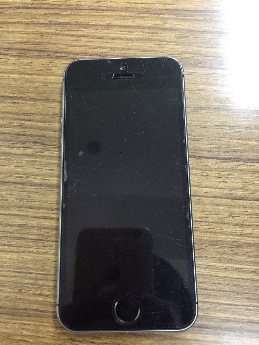 Kabigonu's tweet photo. ���獄iPhone5s
売ります。
欲しい人はDM来てください。
値段はiTunes15000からです。
#脱獄端末
#iPhone5s https://t.co/d4dXSYYe7z