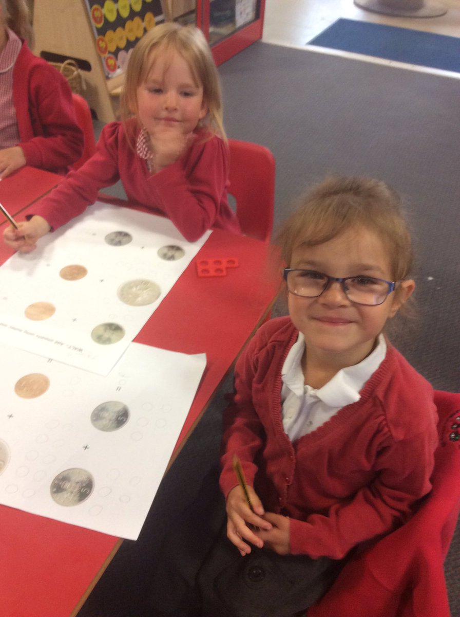 K_Northern88's tweet photo. Practising how to add and subtract money ready for our Enterprise day! #Experience #Enterprise #EYFS @BoothferryPS https://t.co/VdLo7TRgzW