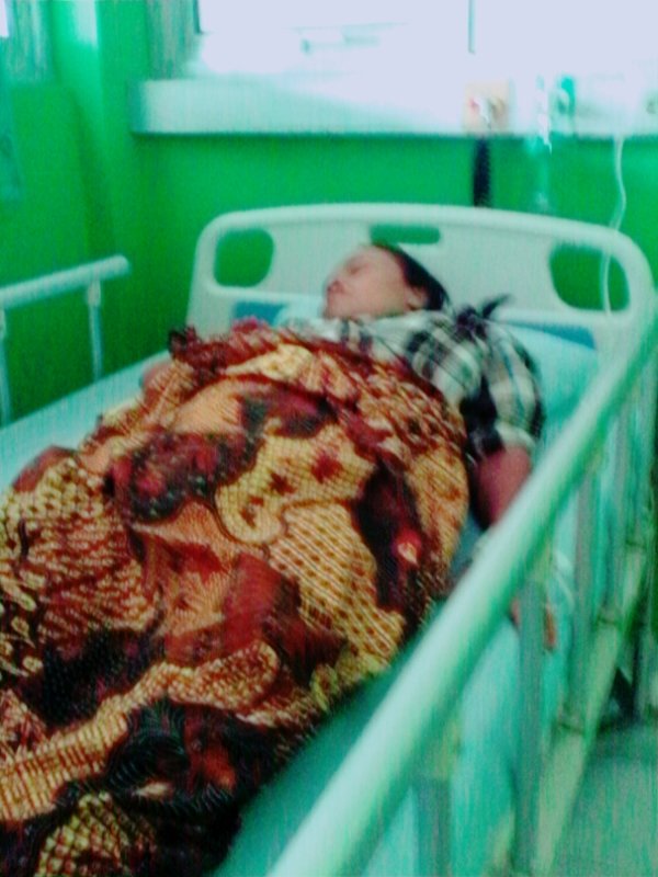 mahfy_arm91's tweet photo. Ya Allah berikanlah kesembuhan pada ibu hamba ya Allah.. Amiin https://t.co/mQ8vCjiraB