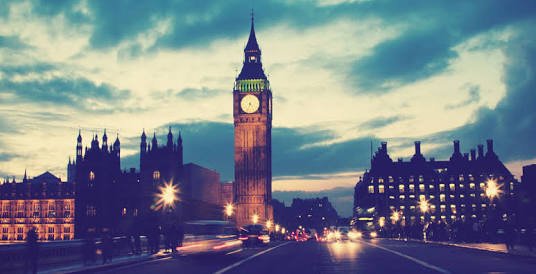 TeacupLovers's tweet photo. Big day for UK buddies. Think about future..Choose wise. 😃😃😃😃#Brexit #BrexitOrNot https://t.co/6cS0akClhq