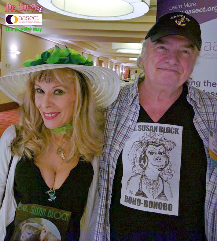 drsuzy's tweet photo. NEW #AASECT2016 blog: https://t.co/3OUbJwihuR! Here are some OpeningNite pix! More coming soon! #SexEd #TheBonoboWay https://t.co/f1lXZBJm4M
