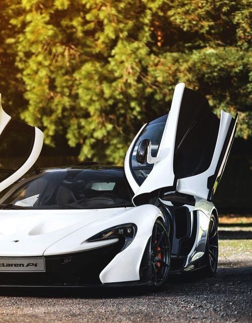 RealRich_Life's tweet photo. McLaren P1 https://t.co/5j4bsvK0Ku