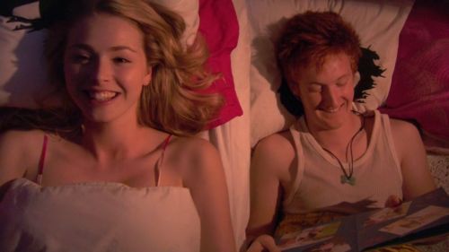 KirstyMcKirgan2's tweet photo. Watching season 5&6 of skins! These two #RelationshipGoals #miniandalo #bringbackskins @freyamavor__ @will_merrick https://t.co/c6RHz4iFaS