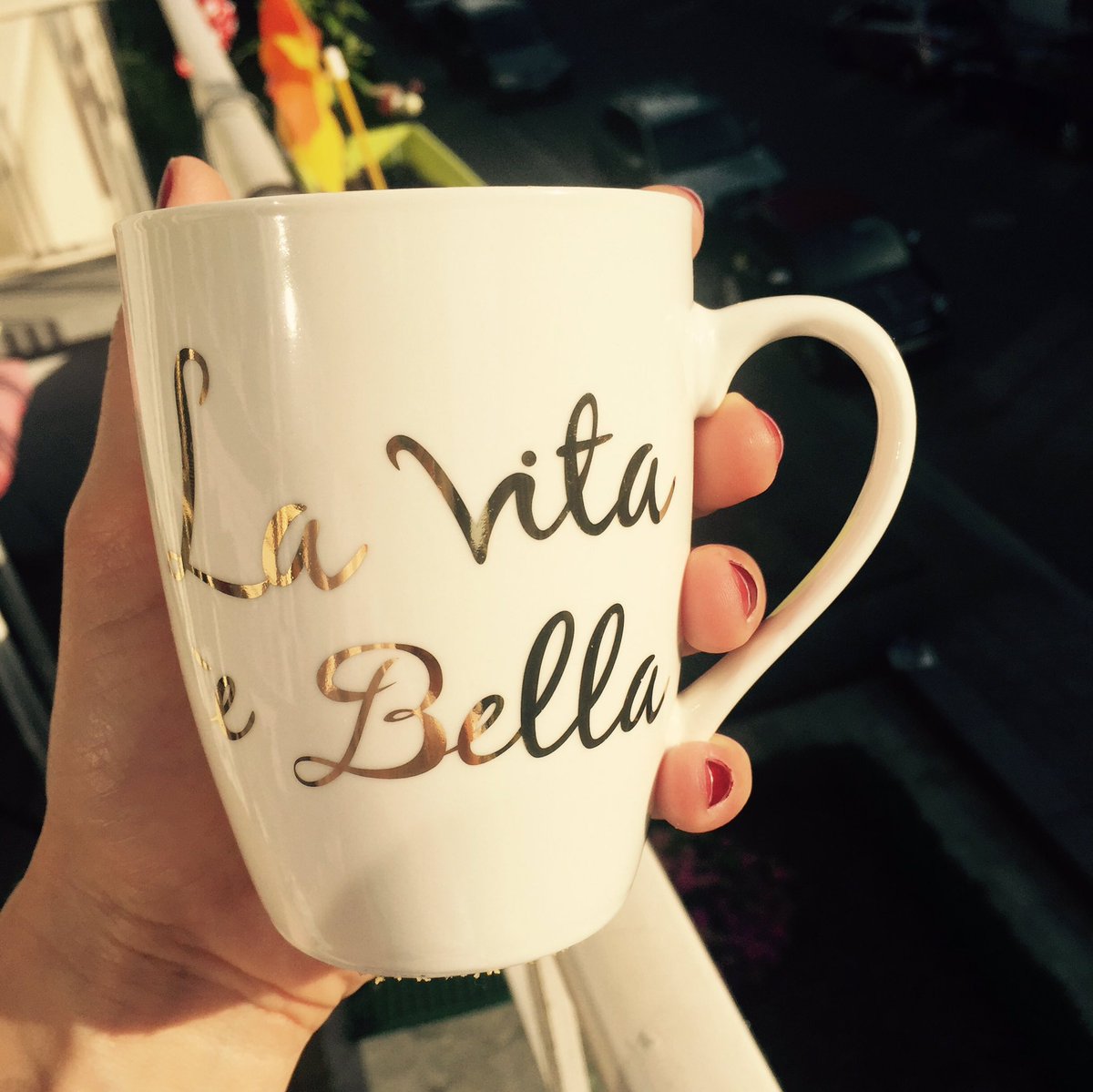 92springdays's tweet photo. Start the day with a break! #Coffee #Joy # #ThursdayThoughts #BreakfastWithTwitter https://t.co/uk1ASiS2Vw