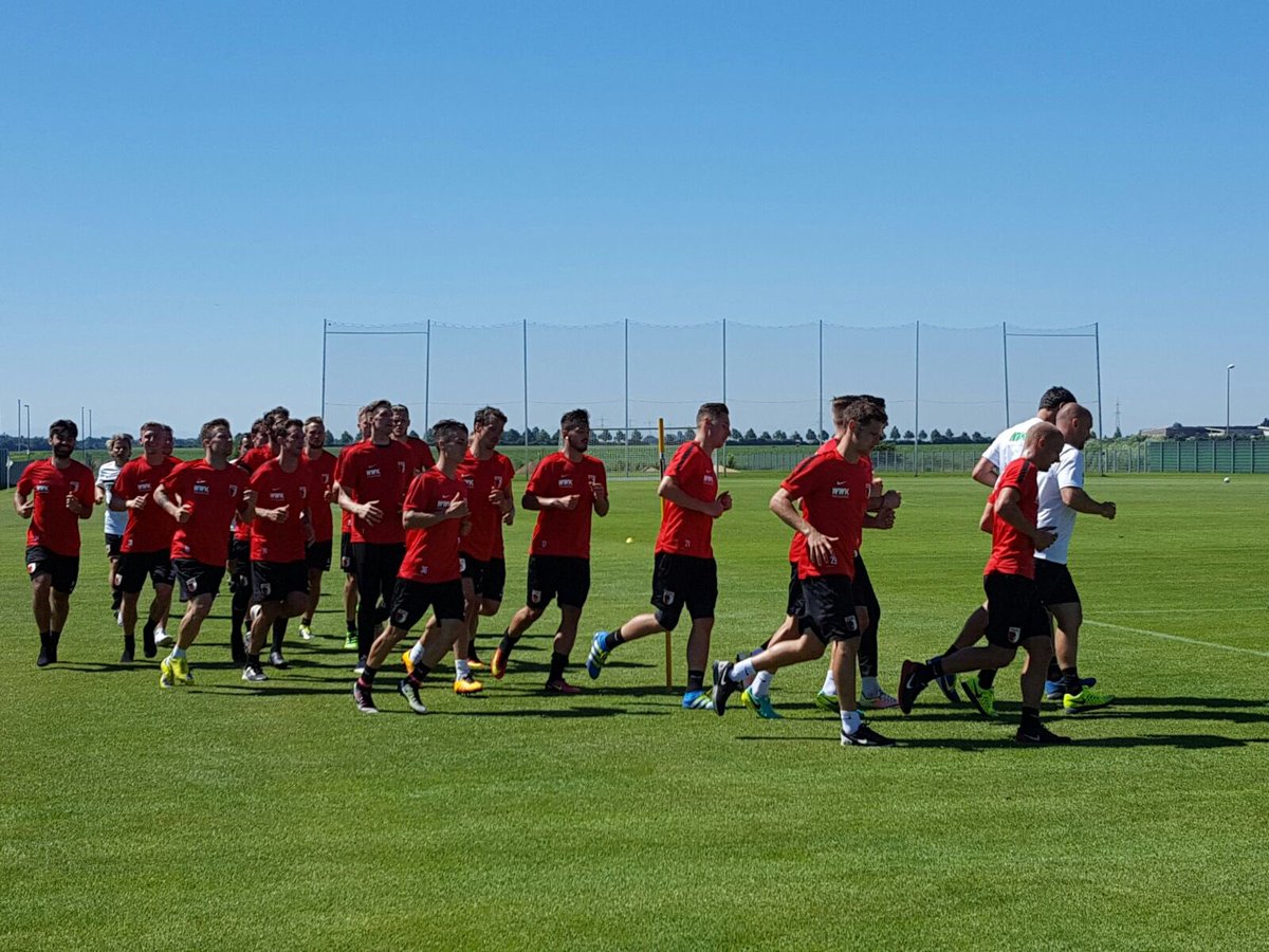 Fc Augsburg On Twitter The Fca Boys Are Back Out On The Training Ground Put It In Lads
