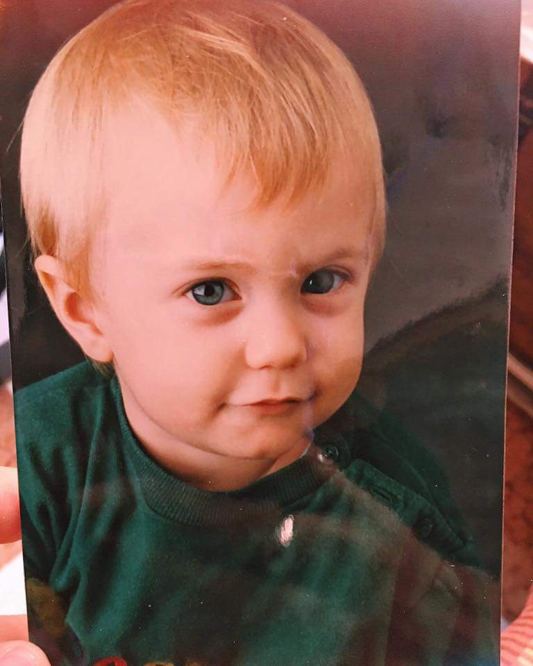 AnjaliKaur99's tweet photo. Tu volevi essere Peter Pan ma... adesso sei il mio eroe Ben❤..@Benji_Mascolo eri un cucciolo❤💘 https://t.co/1teZCHWJWh