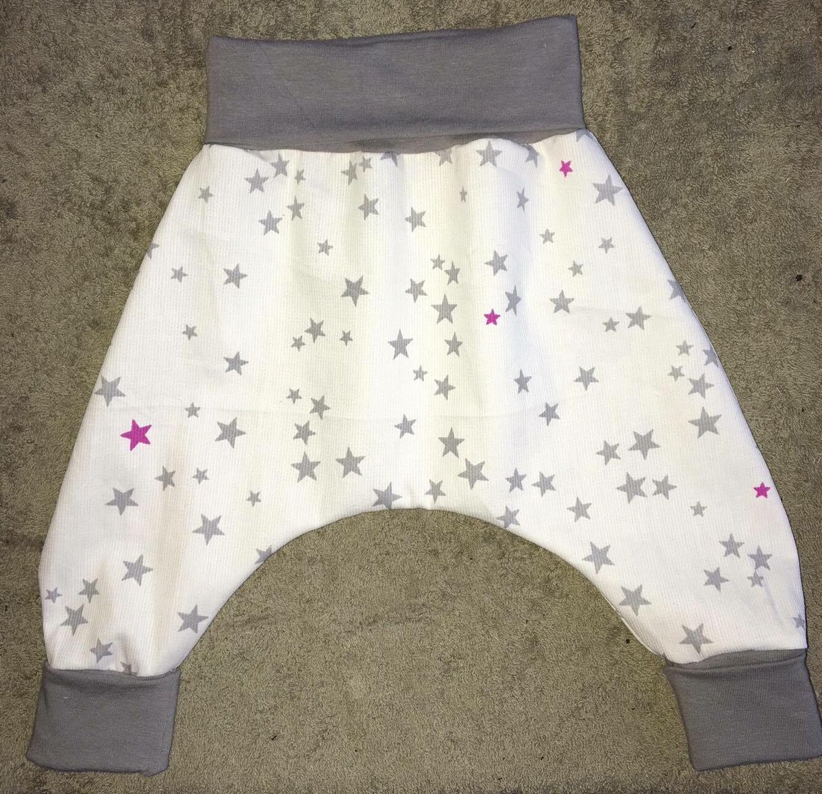 bboucanFR's tweet photo. Sarouel Etoile : 15€ dispo
#cousumain #bébé #sarouel #taupe #coton #mode #fashion #faitmain #BBoucan #MadeInFrance https://t.co/Rttr9P9f8D