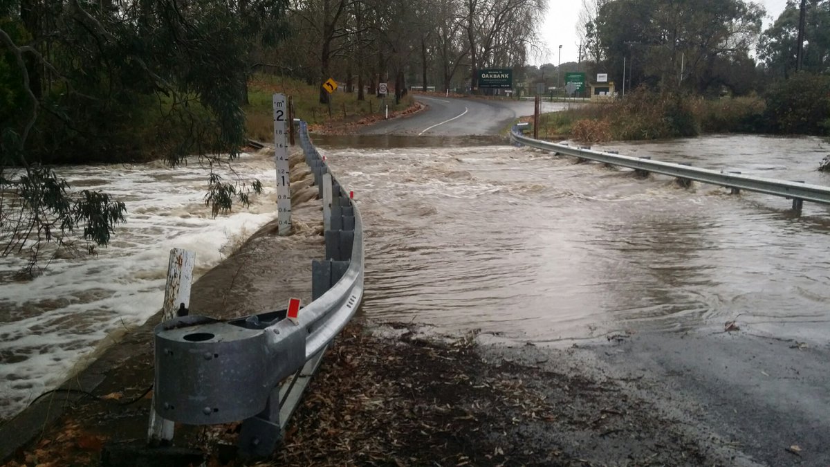 Flooding water over Oakwood Rd #Oakbank. DO NOT Drive Through Flood Water