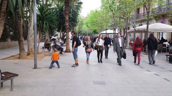 carfreefrance's tweet photo. Barcelone a un plan pour tendre vers la ville sans voiture https://t.co/lcHP7bOop4 https://t.co/7EMRGnuMaF