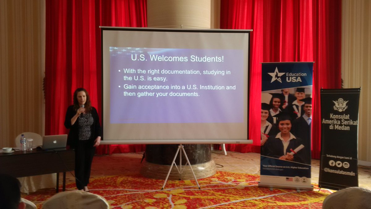 @EducationUSAMdn pre-departure orientation for fall 2016 intake students at #adimuliahotel with #wakilkonsulASMdn.