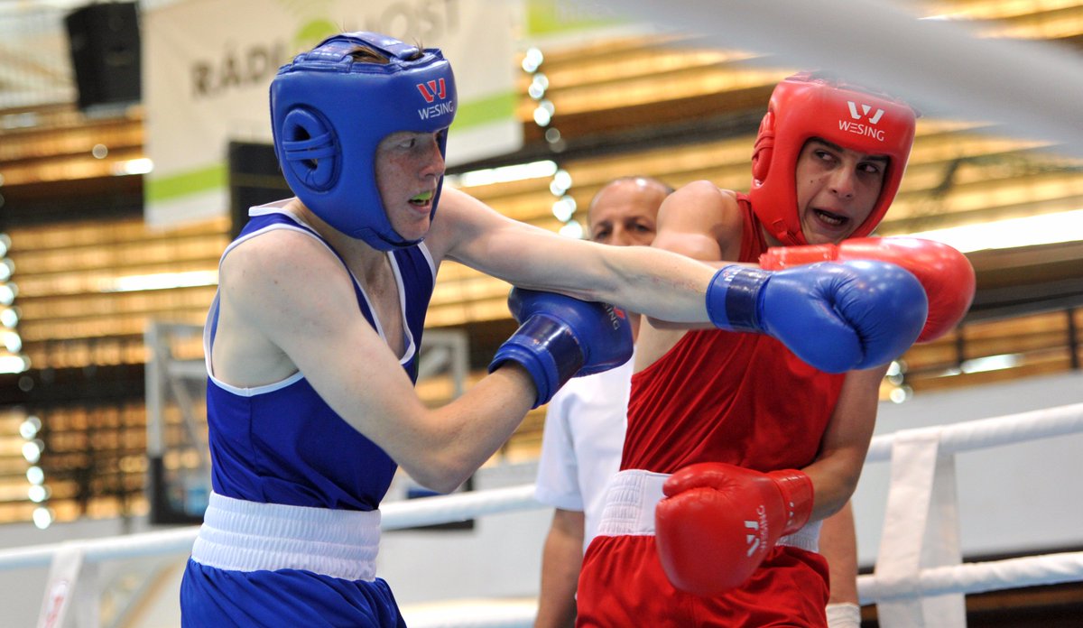 EUBCBOXING's tweet photo. Pics from yesterday's bouts, in Kaposvár! #Eubcboxing #juniorboxers https://t.co/FTb6Tbus2y