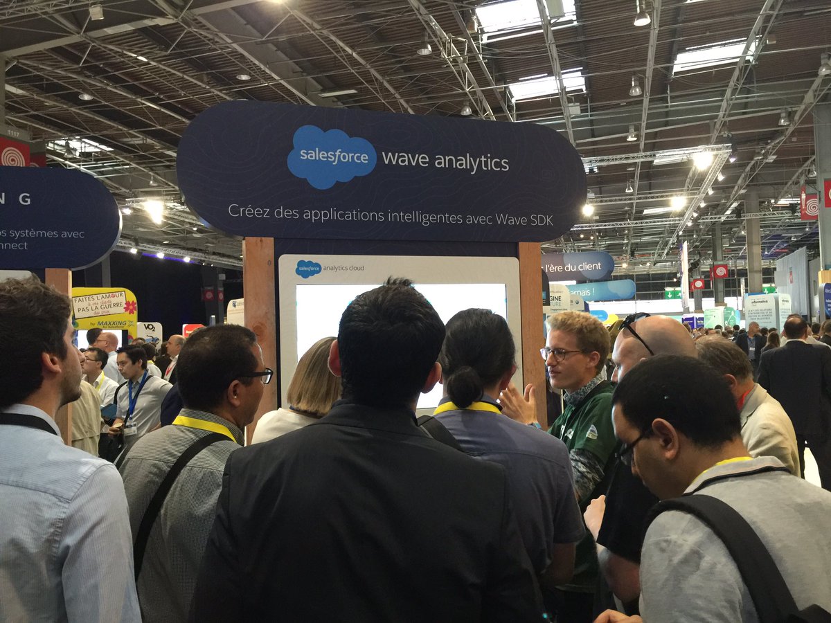 ColineMorel's tweet photo. Go @KimChouard #SalesforceTour https://t.co/U3K9ObHwmu