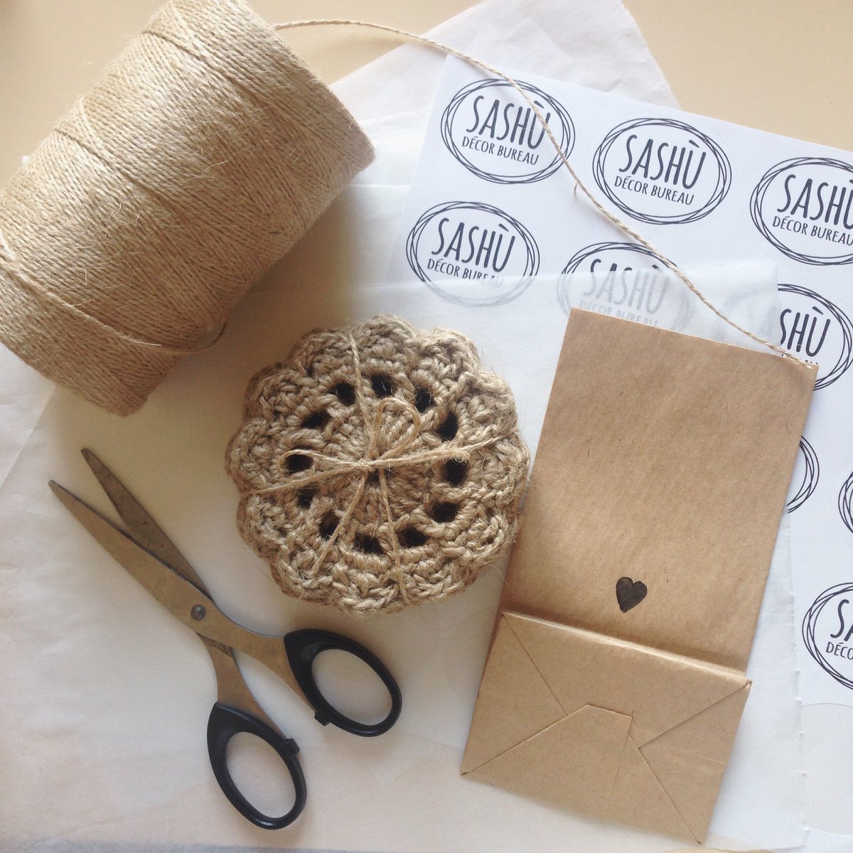 sashudecor's tweet photo. Rushing to post office to send #jutecoasters to a wonderful #journey to Canada!
#sashudecorbureau #kitchendecor https://t.co/vJr4QfKvpv