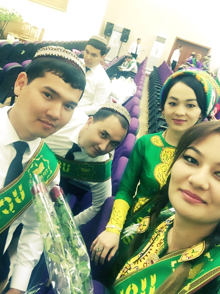 uzuchka's tweet photo. йериииии тазе бир дурмыша гадам басдыкмы онда☺️гаты горесим гелер сизи махрибанларым😘#soñkyjan #TDMI #hošgaltalyplyk https://t.co/BAJbhoUsFQ