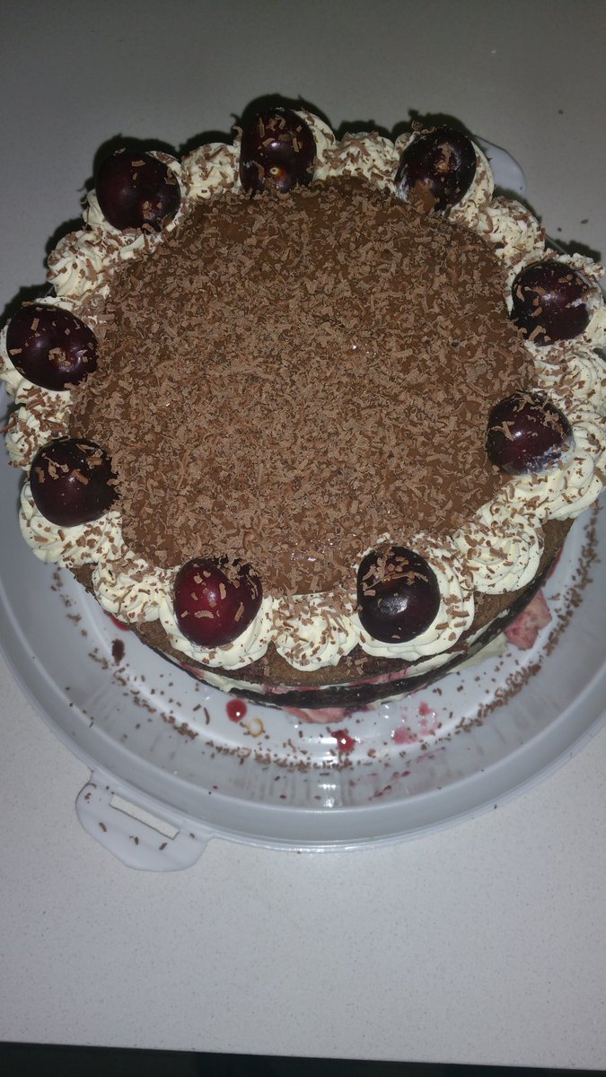 TaraSoanes's tweet photo. @lutajobe black forest cake for Robs graduation https://t.co/4qx75CKFQD