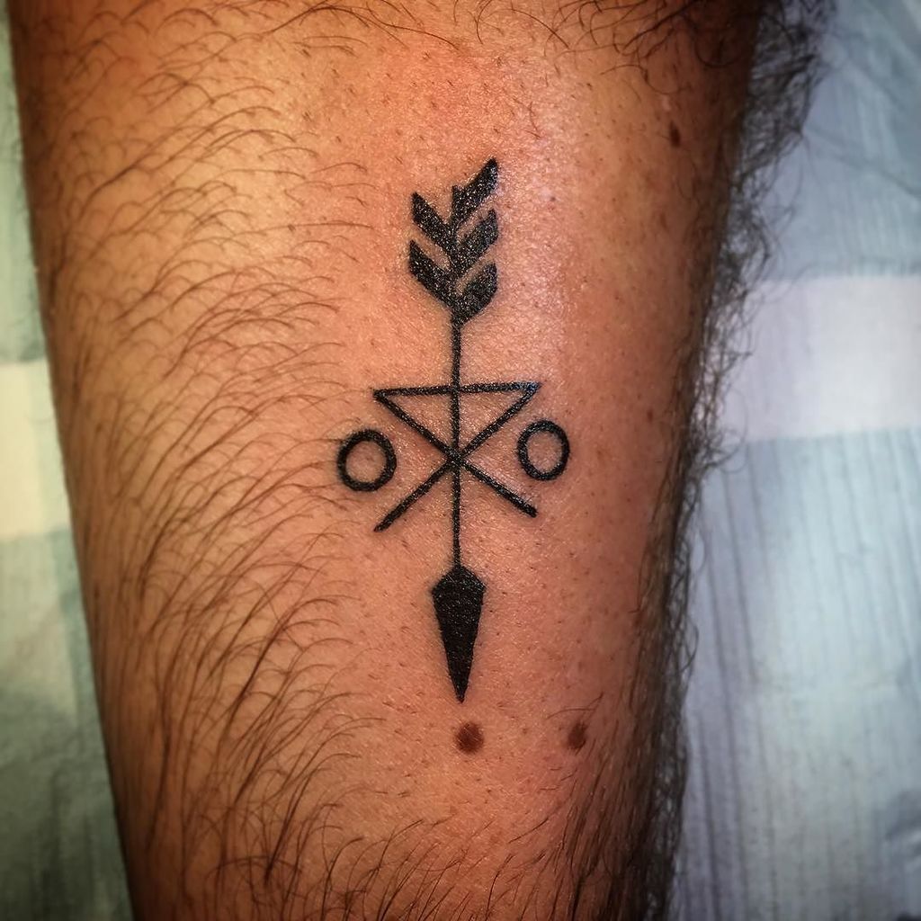Arrow done by Jai Cheong @ 383Tattoo. Broadbeach, Gold Coast, Australia : r/ tattoos
