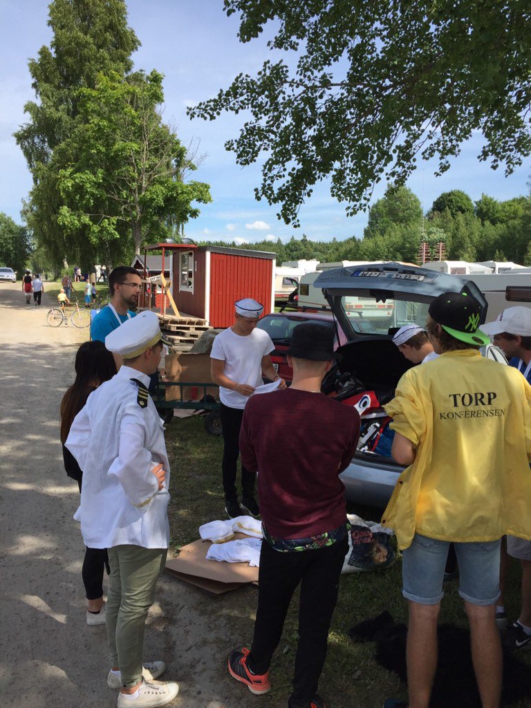 mattorget's tweet photo. Vi misstänker att @campinghjaltar har nåt i görningen... #torp2016 #torp16 https://t.co/CD9nd9XVWh
