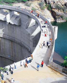 KResearcher's tweet photo. This is one of the most amazing sites in Kenya: Turkwel Dam. https://t.co/3Wrr7ywweQ