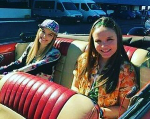 @PoderosaIsabela te amo prima<3
