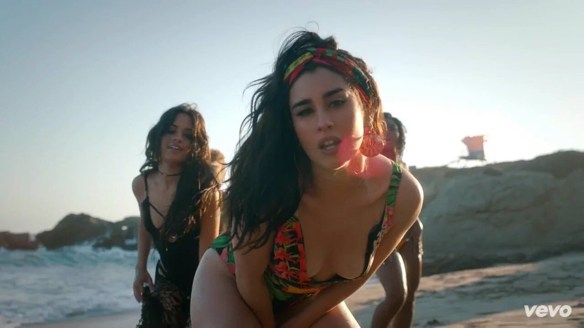 farfromxtony's tweet photo. To brava mas que mulher maravilhosa #WeWant727NotReflection https://t.co/b3UMRgjVhN