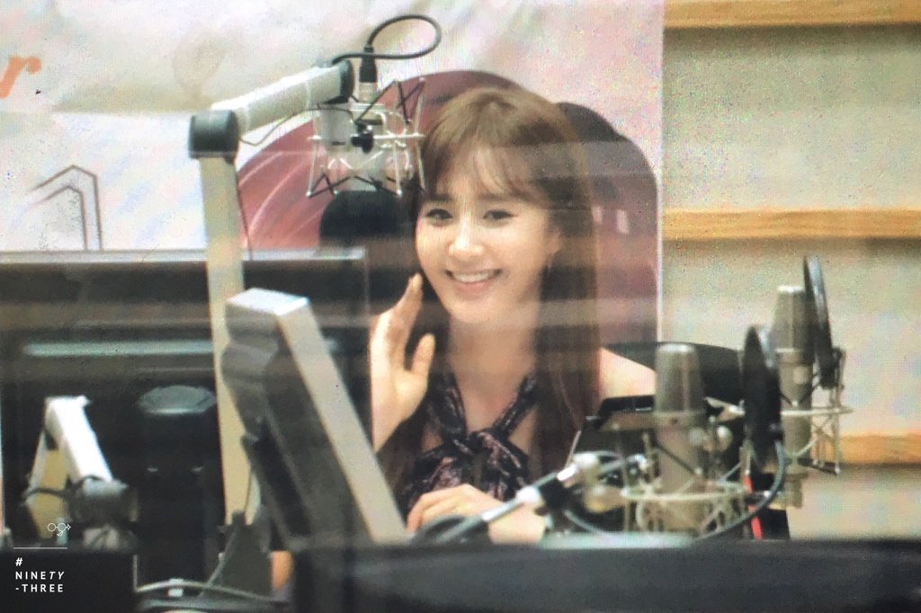 [PIC][23/24/25/26-06-2016] Yuri làm DJ đặc biệt cho "Radio KBS Cool FM Sukira" vào tối nay  Clo8PidVAAAe345