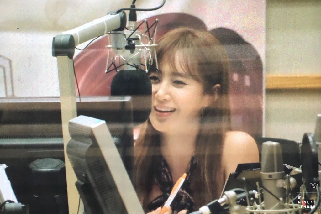 [PIC][23/24/25/26-06-2016] Yuri làm DJ đặc biệt cho "Radio KBS Cool FM Sukira" vào tối nay  - Page 5 Clo8Qr_UYAALsQo