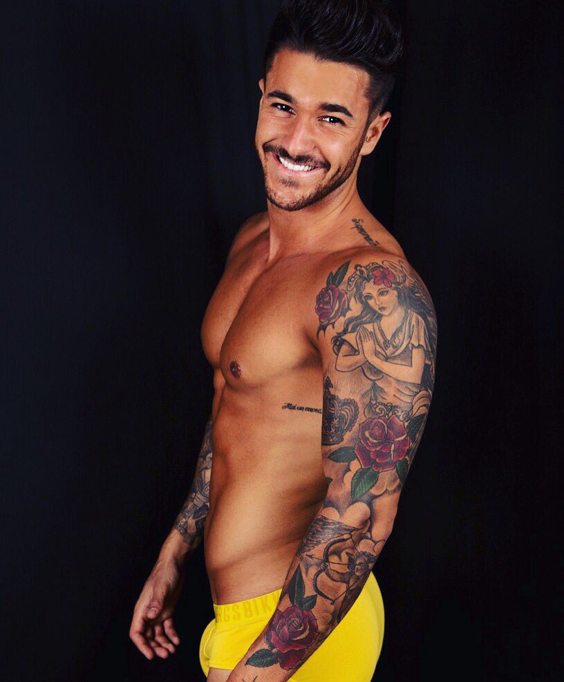 Sonríe, invito yo! 😄😜

Foto 👉 @TheRealCristoG