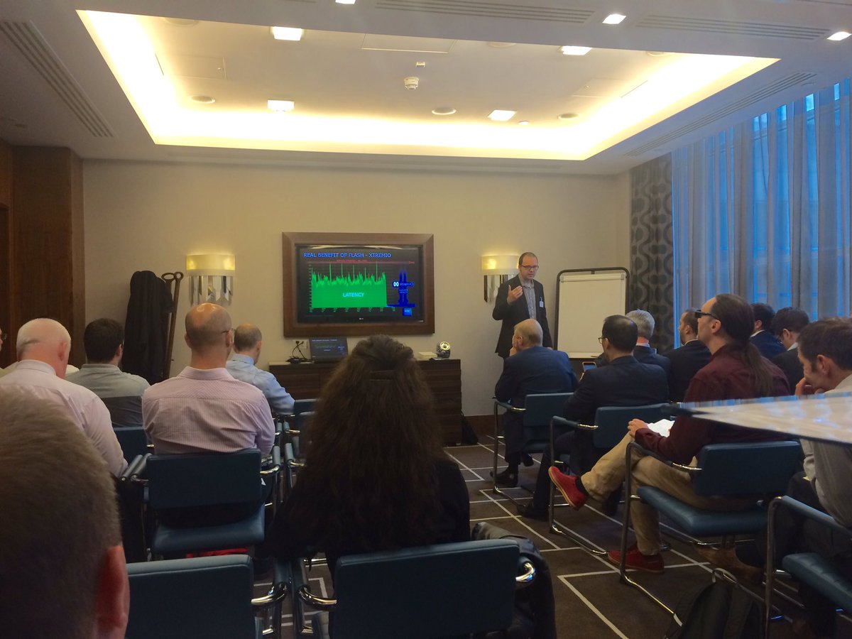 EMC_Sav's tweet photo. @EMCUKI #EMCRapidFire Mr Holloway - why Flash is critical to your modern data centre. Last event of series..😎 https://t.co/9knvAy8QSd