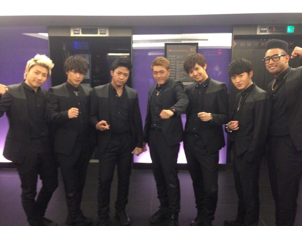 together3104's tweet photo. 最近GENERATIONSハマりすぎてやばいなあ〜。
ほぼ毎日YouTube見てるもん。
GENE歌いながら勉強してるし。
本当カッコいい😍
AAAとは違った良さがある🤗 https://t.co/f97R9tDkQ6