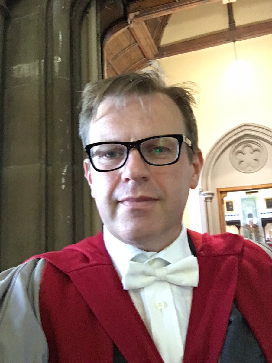 UofGJohnFinch's tweet photo. Graduation ceremony is coming soon, many congratulations to our graduating students #gowned @UGBSGlasgow https://t.co/Nn969Rkan2