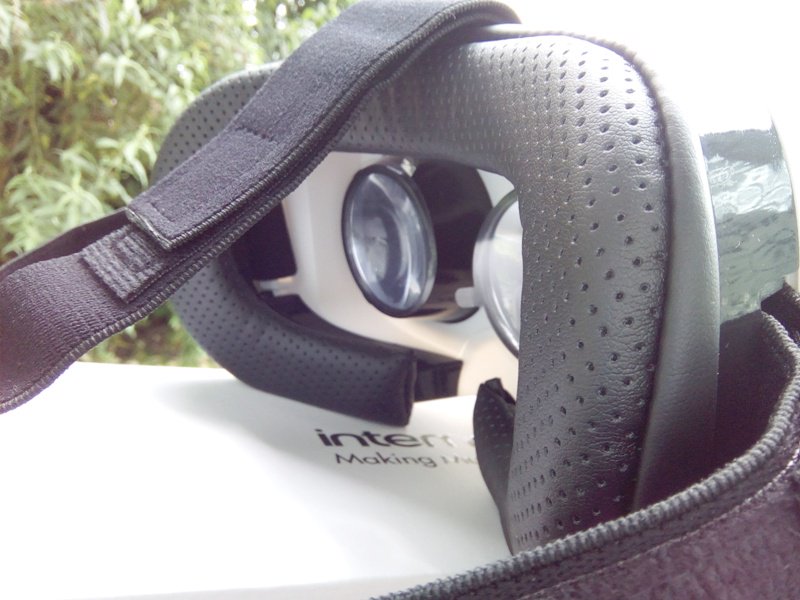 GadgetExplained's tweet photo. #intempo https://t.co/g6OKuimdae #3D #virtualreality #VRheadset @NatJosephs https://t.co/WkU64gE1cL