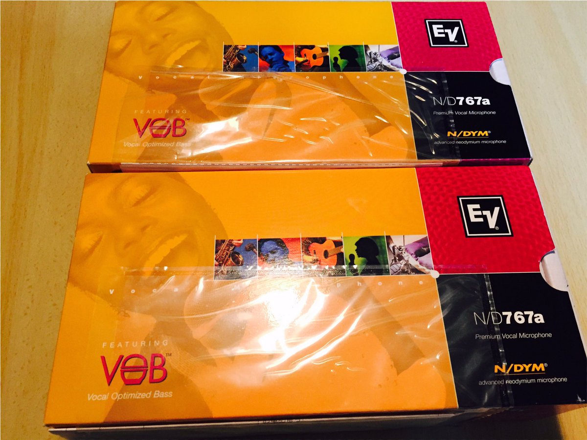 hbber_ken's tweet photo. 明後日のバトルの為。
EV N/D767a 正規品二本新しく購入しました。
#boicelessfestival
#ボイフェス https://t.co/yFn0CSfBjV