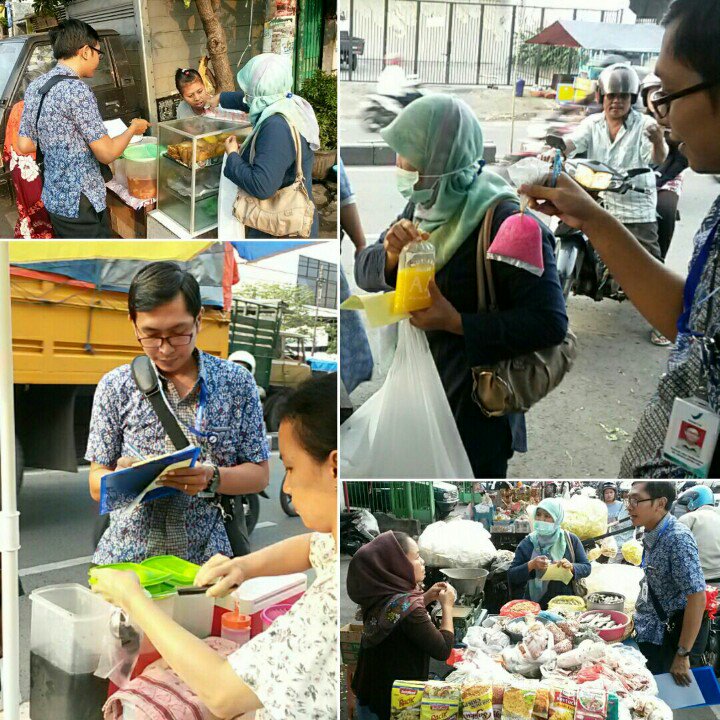 BPOM_Surabaya's tweet photo. Pengawasan #takjilSby ada di area #PasarTembok bersama Operasional Lab Keliling.@sapawargaSby @BPOM_RI @baguskd88 https://t.co/0ZrCY5PL5u