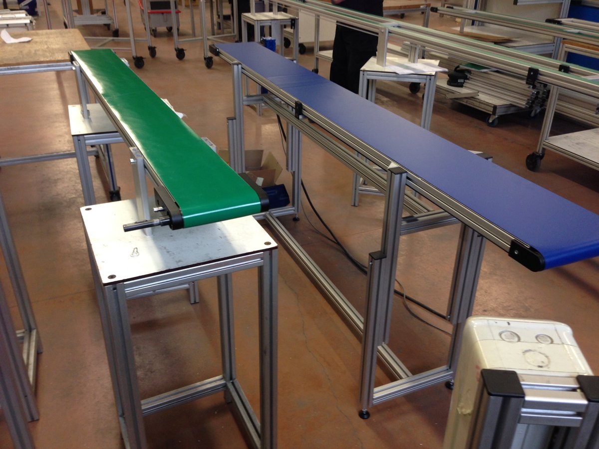AmorosoGregory's tweet photo. Configurez votre convoyeur @elcomsas sur elcom.fr #lalibertedeconcevoir #industrie #convoyeur #Solidcomponents https://t.co/Q3y5KeT3mn