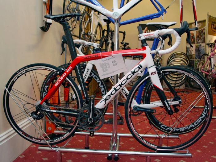 daniellloyd1's tweet photo. A good friend of mine had his bike stolen from Bath this am. It's almost identical to the one in the pic. Please RT https://t.co/i8whCbRfGL