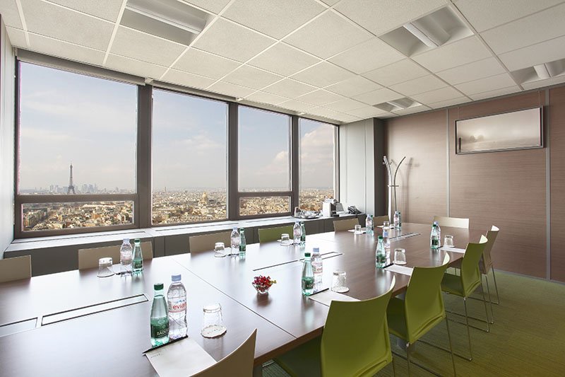 Avec l’arrivée des beaux jours, prenez de la hauteur pour vos réunions à #Regus Montparnasse bit.ly/1YyGZS5