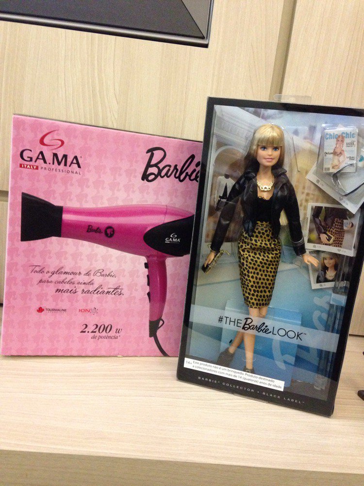 ItBeautyBlog's tweet photo. Secador Barbie Da GA.MA Italy 💖 https://t.co/5y08eioXVu https://t.co/YyGj75Nj79
