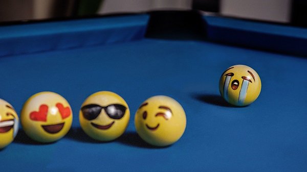 Así es jugar al billar con emojis en lugar de bolas tradicionales europapress.es/portaltic/port…