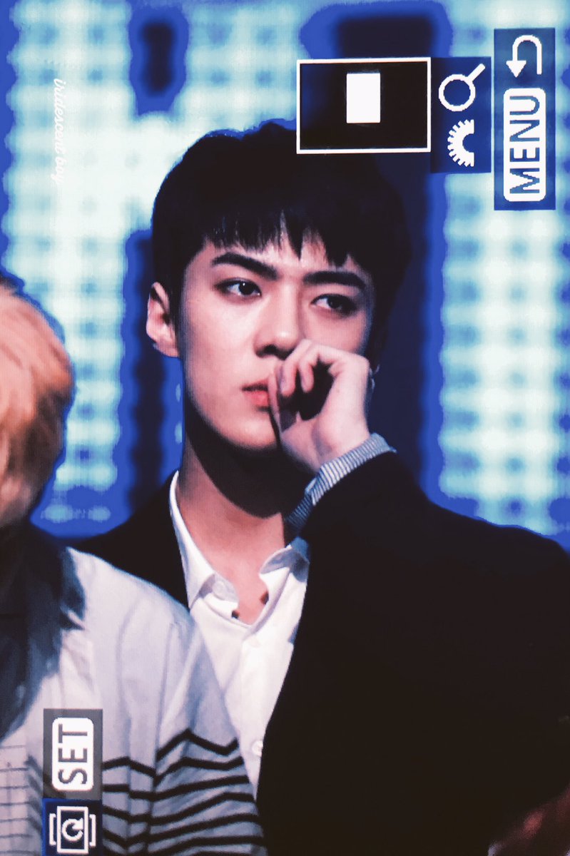 iridescent_boy's tweet image. #Monster5thWin 🤘🏻