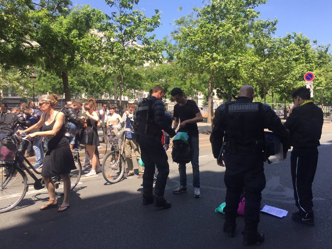 Voir l'image sur Twitter Voir l'image sur Twitter