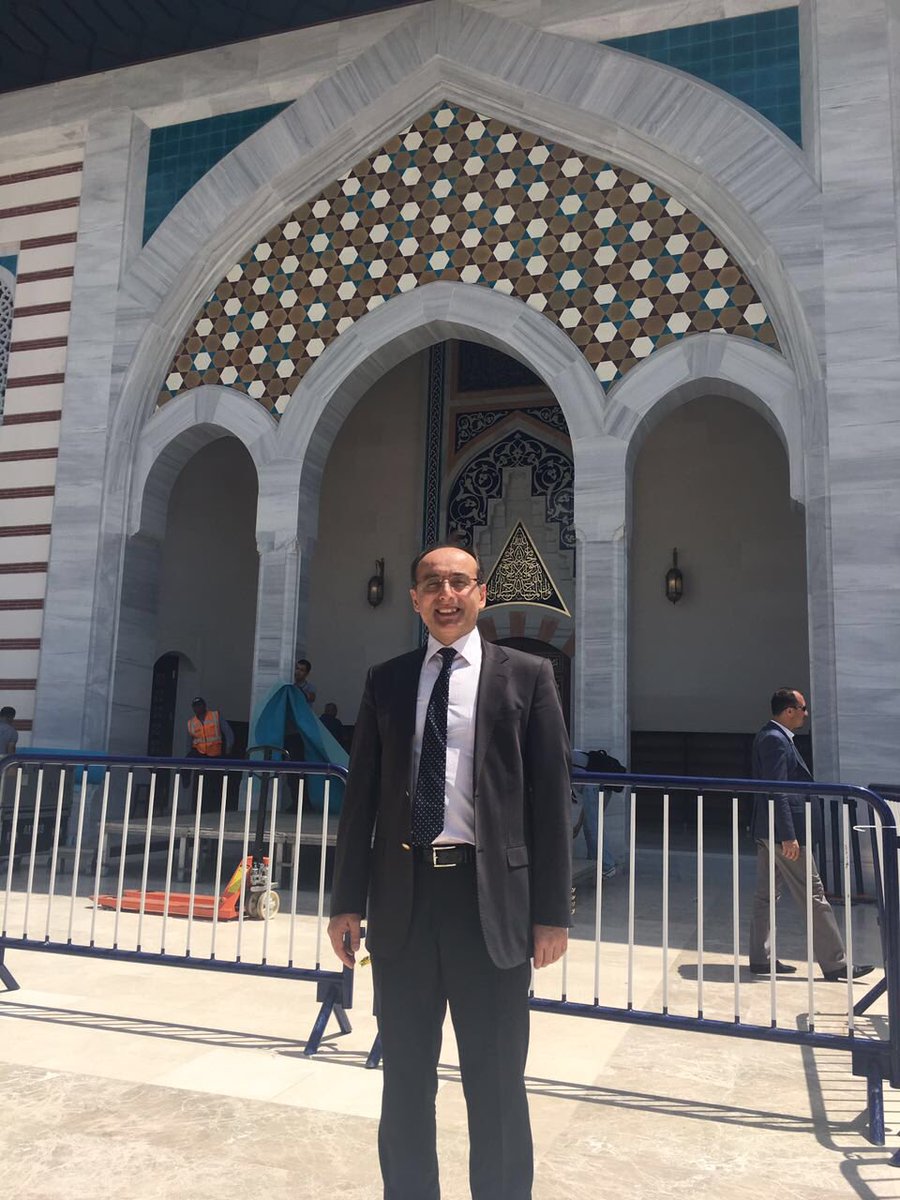 Sn. Cumhurbaşkanı'mız.Üniversite bölgemize ve üniversitemize yakışır bir isim verdi.