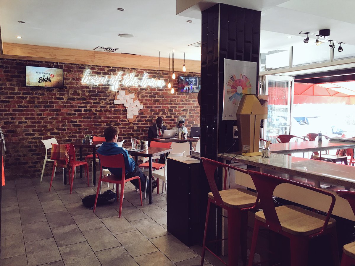 HelloMagSA's tweet image. HJ LOVES this new fresh culture cafe in greenside @state5sa they serve a cold brew pancake latte which is superb!