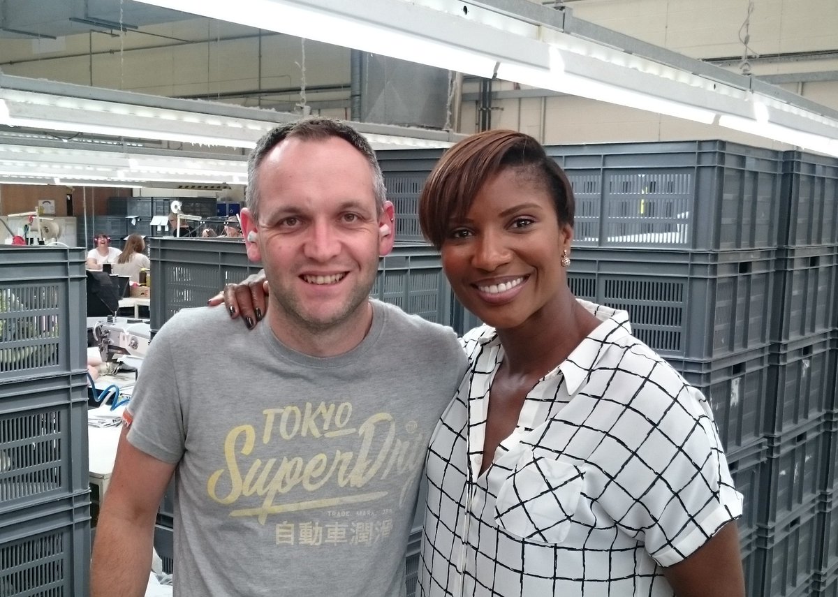 busydadrunning's tweet photo. Not every day you meet a genuine legend at work @RealDeniseLewis. https://t.co/vkJb3Slh17