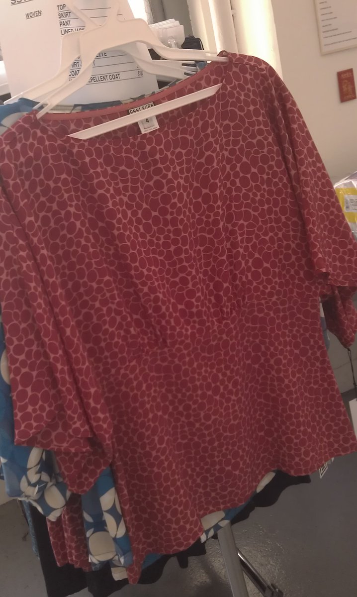 samplesalediva's tweet photo. .@Annikuan #samplesale today #silk #brocade #linen #summer #dresses #skirts #tops #shopping #nyc meet the #designer https://t.co/psjv8iQNQB