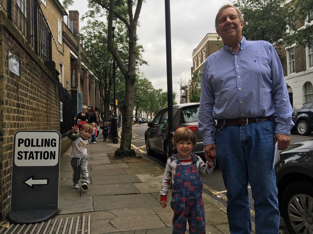 tomcarnac's tweet image. Thanks Dad for joining me in #votingIN for the sake of your grandkids and a better future for all #StrongerIn #EUref