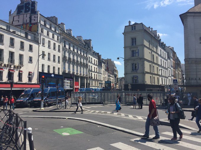 Voir l'image sur Twitter Voir l'image sur Twitter