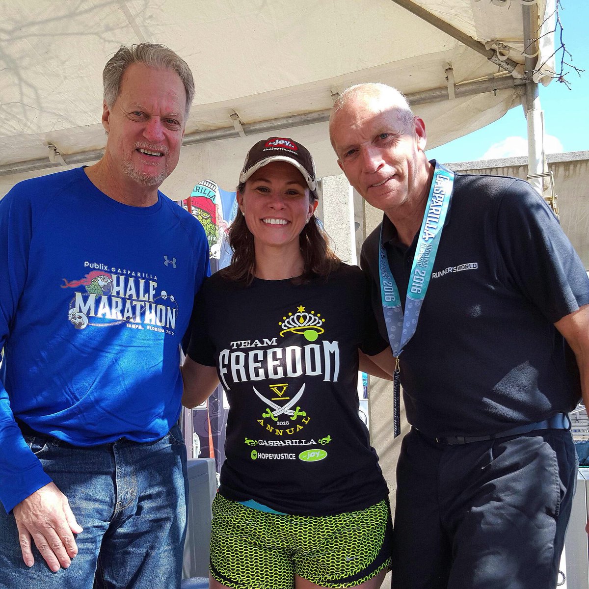 TrishPTrout's tweet photo. #tbt @GasparillaTBR cheering at the finish w/ the 1 &amp; only @BartYasso #BestSpectatorEver https://t.co/x1PvhUFbhb https://t.co/o3H0zGwKK3
