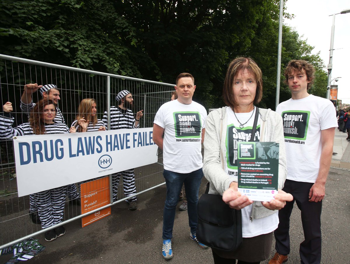 Help Not Harm (@helpnotharmie) on Twitter photo Drug laws have failed #SupportDontPunish <a href="/Rubberbandits/">@Rubberbandits</a> <a href="/irishexaminer/">Irish Examiner</a> <a href="/IrishTimes/">The Irish Times</a> <a href="/IMT_latest/">Irish Medical Times</a> @irishmednews <a href="/TheSun/">The Sun</a> Drug laws have failed #SupportDontPunish <a href="/Rubberbandits/">@Rubberbandits</a> <a href="/irishexaminer/">Irish Examiner</a> <a href="/IrishTimes/">The Irish Times</a> <a href="/IMT_latest/">Irish Medical Times</a> @irishmednews <a href="/TheSun/">The Sun</a>