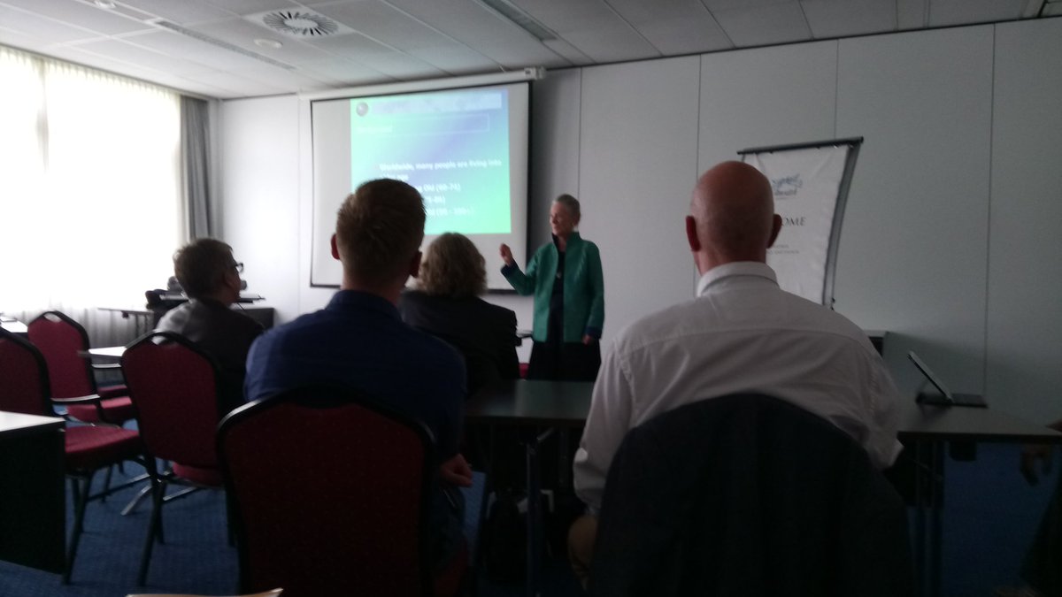 SandravderHeijd's tweet photo. Interessante onderwijsmiddag over de zorg voor kwetsbare ouderen en het neuman systems model https://t.co/k4NoZoJvpg